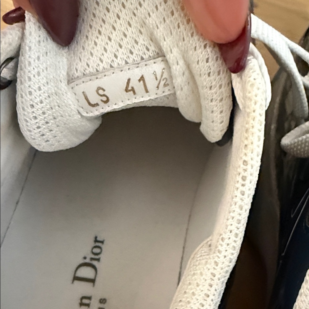 Dior woman’s Blue and White Patterned Sneakers - Picture 9 of 14